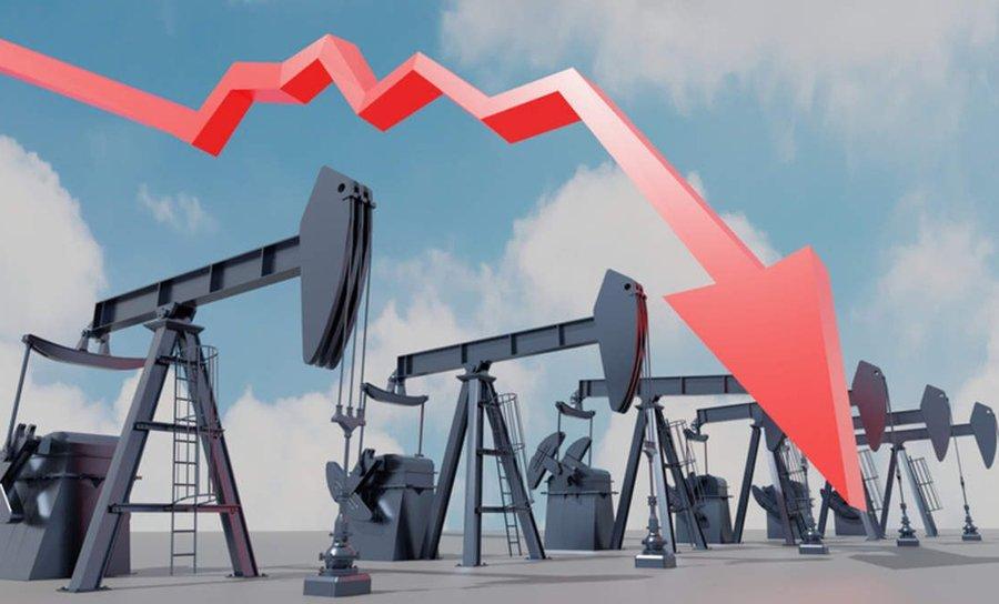 النفط يواصل خسائره للجلسة السادسة على التوالي..هبط 4% إلى 63 دولاراً للبرميل