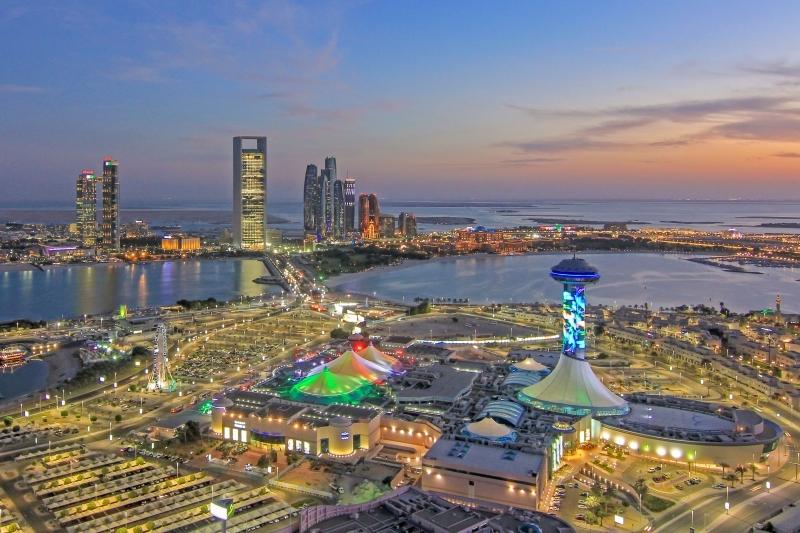 تقارير عالمية: اقتصاد الإمارات الأقوى إقليمياً في مواجهة «الجائحة»