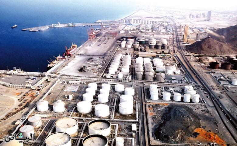مخزونات المنتجات النفطية في ميناء الفجيرة تصل إلى أعلى مستوى في 25 شهرًا